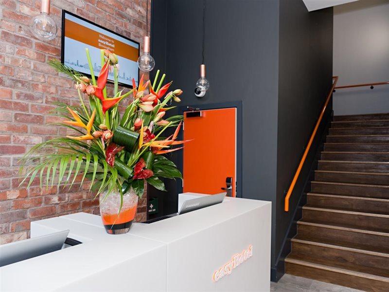 Easyhotel Birmingham Exterior foto